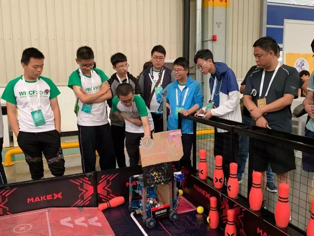 【西山快讯 】昆一中西山学校喜获2019世界机器人大赛总决赛二等奖