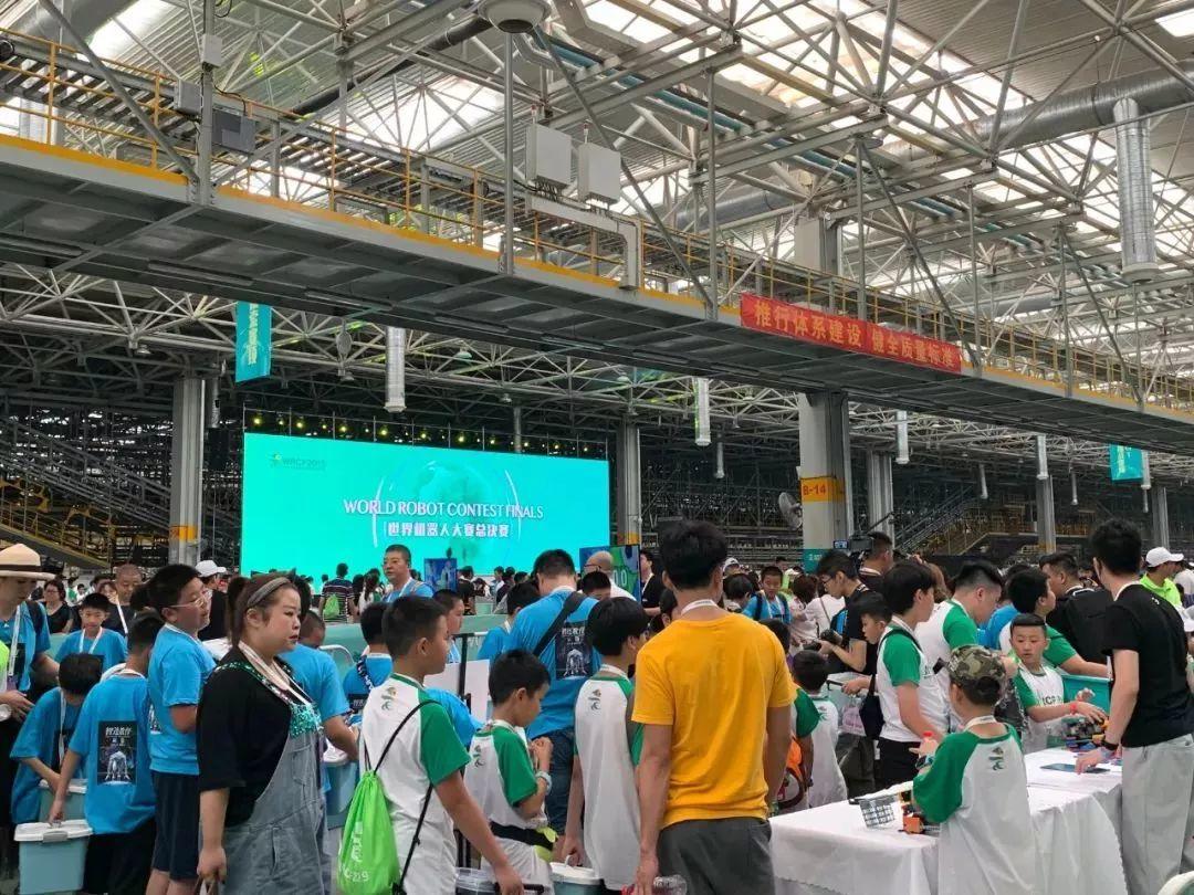 【西山快讯 】昆一中西山学校喜获2019世界机器人大赛总决赛二等奖