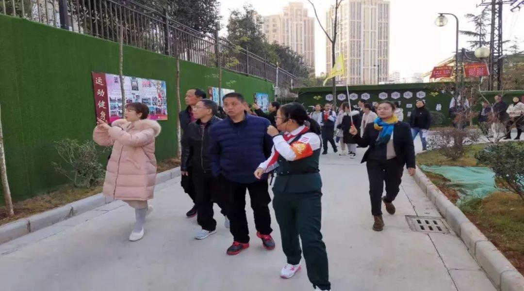 【工作简讯】江西省高安市中小学教师 莅临我校参观交流活动 【工作简讯】江西省高安市中小学教师 莅临我校参观交流活动
