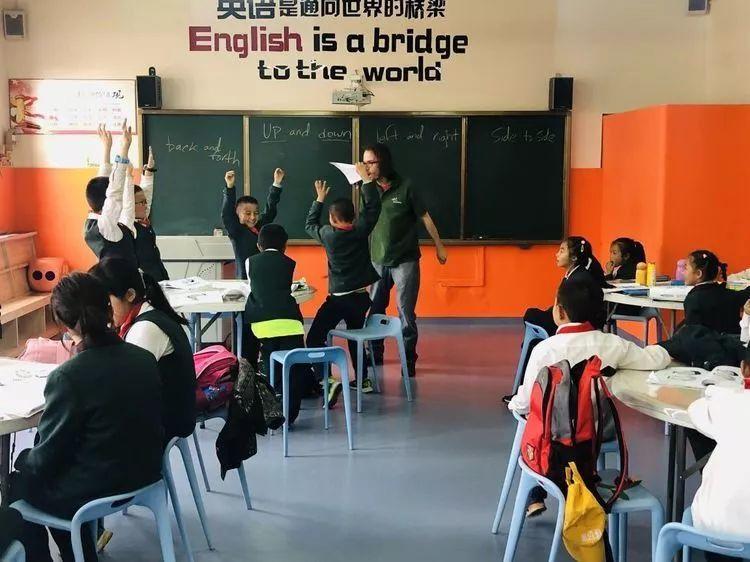 【校园简讯】玩转三点半——2019五华区外国语实验小学课后服务成果汇报 【校园简讯】玩转三点半——2019五华区外国语实验小学课后服务成果汇报