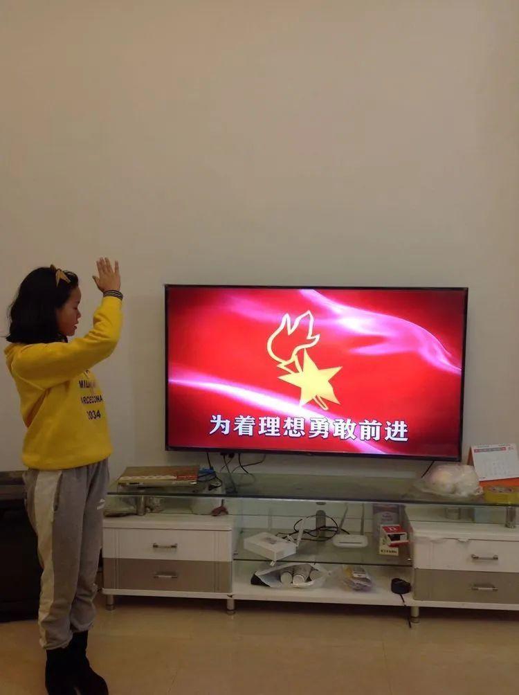 【线上学习分享】停课不停学 抗疫共成长——五华区外国语实验小学五年级线上学习小结 【线上学习分享】停课不停学 抗疫共成长——五华区外国语实验小学五年级线上学习小结