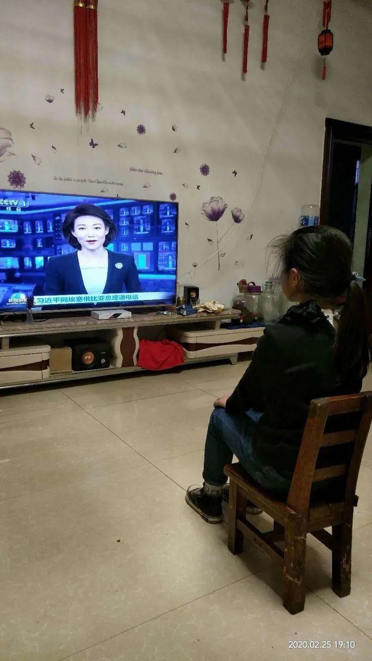 【线上学习分享】停课不停学 抗疫共成长——五华区外国语实验小学五年级线上学习小结 【线上学习分享】停课不停学 抗疫共成长——五华区外国语实验小学五年级线上学习小结