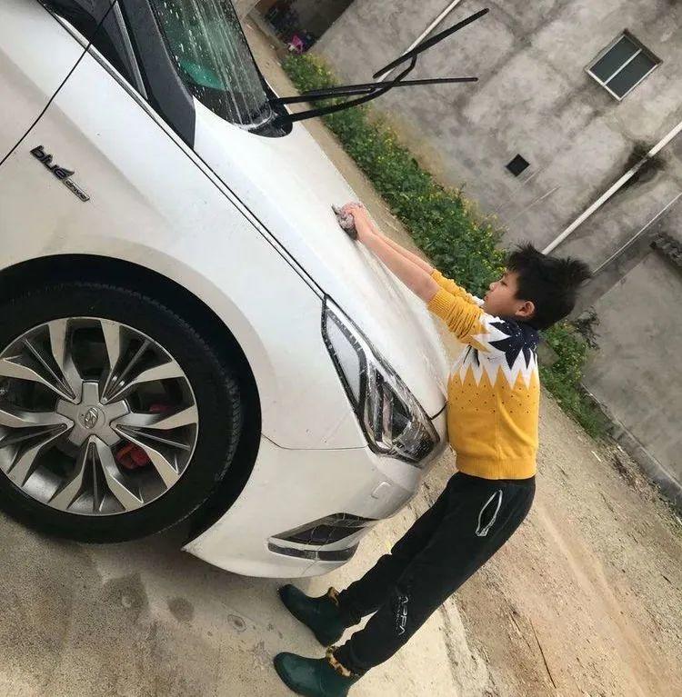 【线上学习分享】停课不停学 抗疫共成长——五华区外国语实验小学五年级线上学习小结 【线上学习分享】停课不停学 抗疫共成长——五华区外国语实验小学五年级线上学习小结