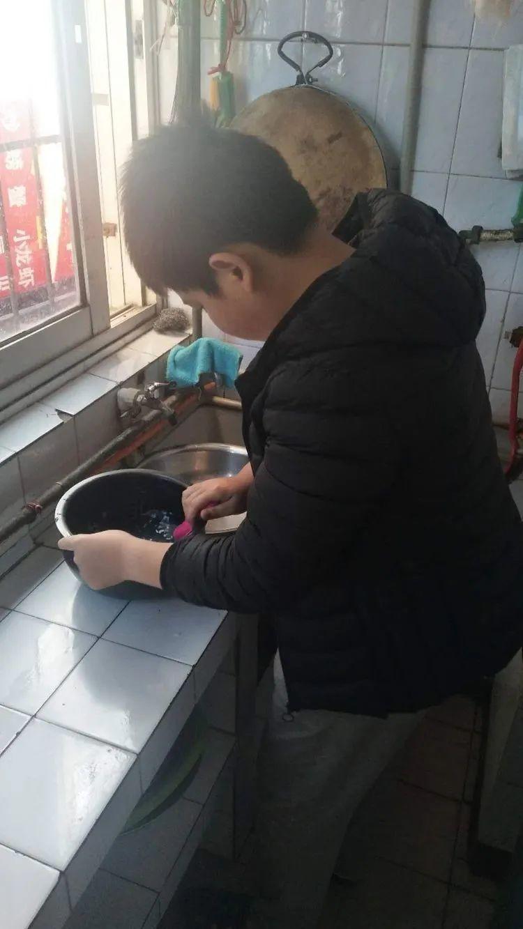 【线上学习分享】停课不停学 抗疫共成长——五华区外国语实验小学五年级线上学习小结 【线上学习分享】停课不停学 抗疫共成长——五华区外国语实验小学五年级线上学习小结