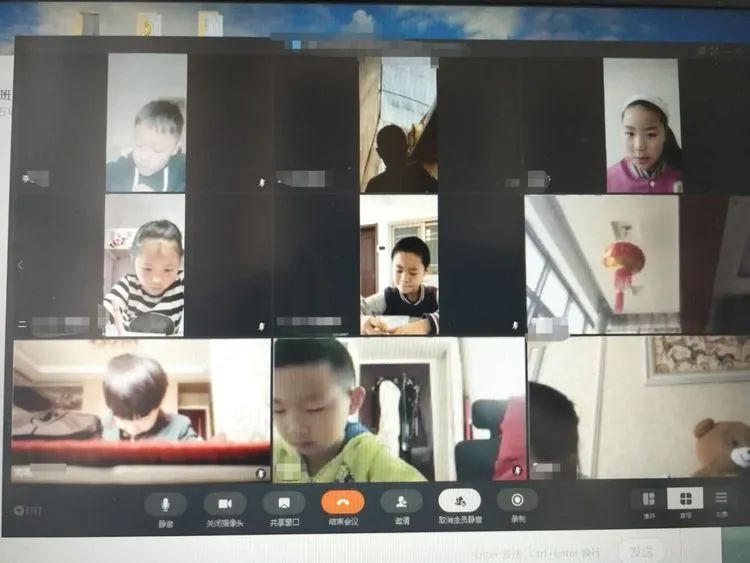 【线上教研简讯】与时俱进，携手迎春——五华外小二年级停课不停学