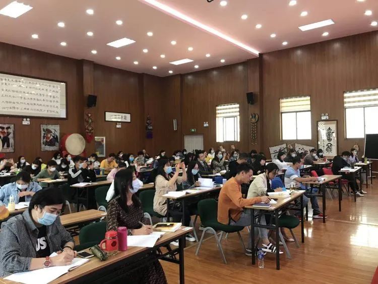 【新基础教育】“生命·实践”——五华外小“新基础教育”学习交流分享会(六) 【新基础教育】“生命·实践”——五华外小“新基础教育”学习交流分享会(六)