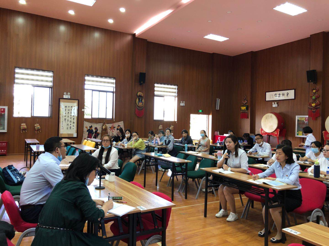 【生命·实践】“新基础之约”——华东师范大学新基础教育专家团队到我校调研 【生命·实践】“新基础之约”——华东师范大学新基础教育专家团队到我校调研