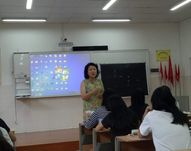 【语文教研简讯】探讨语文教学发展,提升作文教学水平 【语文教研简讯】探讨语文教学发展,提升作文教学水平