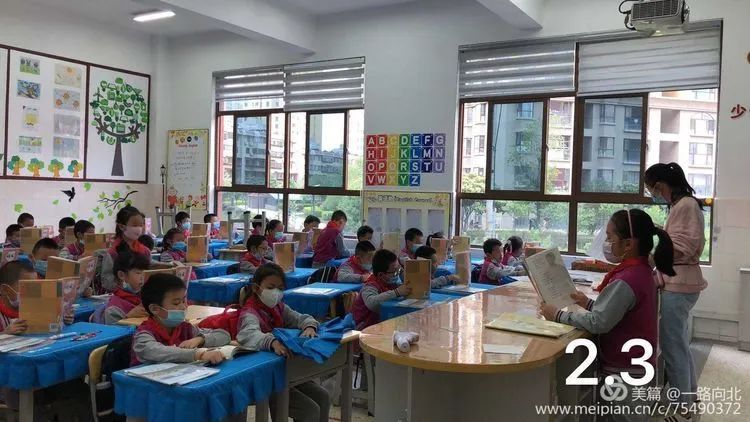 【校园简讯】书香润童年 美丽共绽放 【校园简讯】书香润童年 美丽共绽放