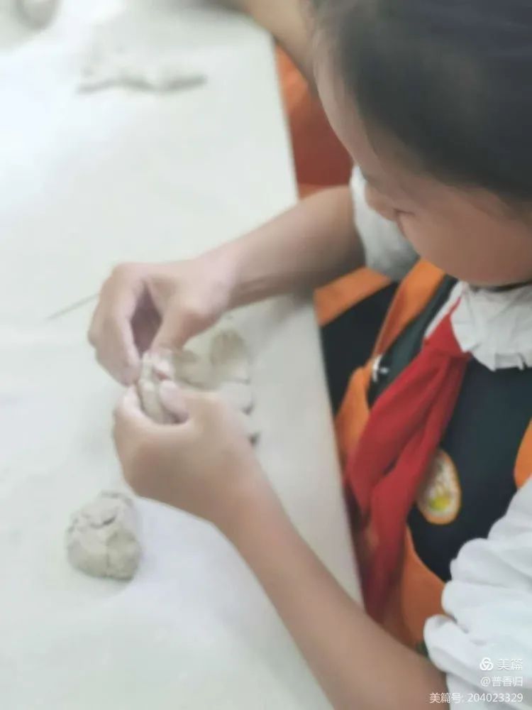 【校园简讯】推进课后服务 开启多彩课程 【校园简讯】推进课后服务 开启多彩课程