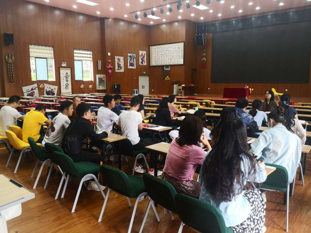 【校园简讯】规范小学课堂常规 五“实”成就真课堂