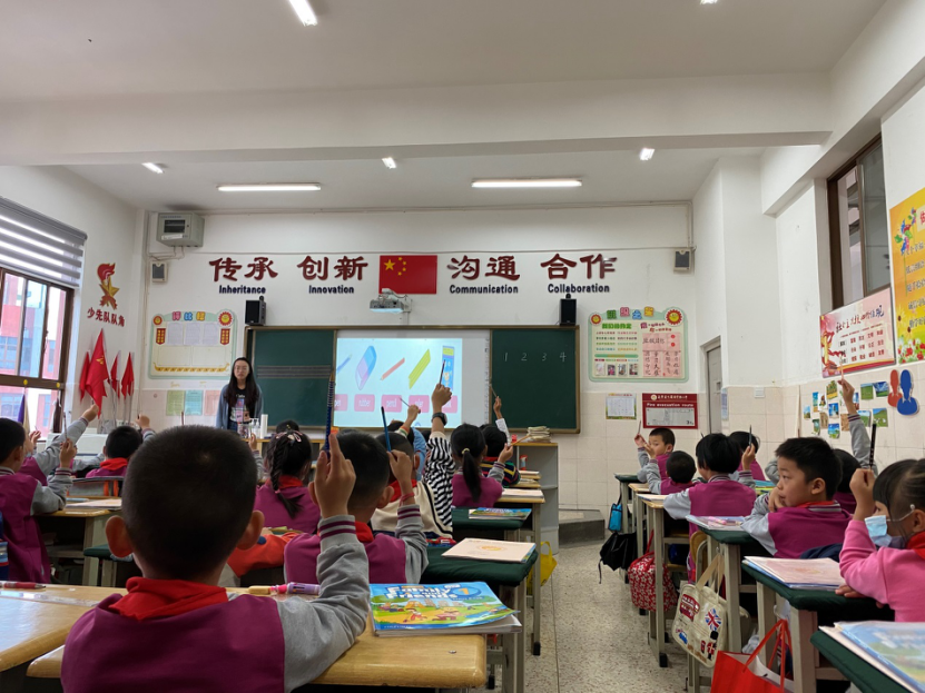 【生命·实践】五华区外国语实验小学英语组教研简讯 【生命·实践】五华区外国语实验小学英语组教研简讯
