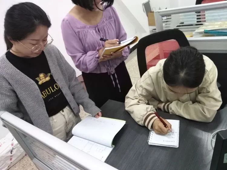 【教研简讯】一年级组第三周年级教研活动 【教研简讯】一年级组第三周年级教研活动
