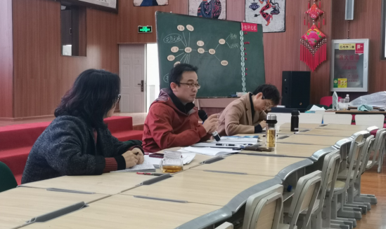 【生命·实践】体验科学探究 让“新基础”课堂焕发活力 【生命·实践】体验科学探究 让“新基础”课堂焕发活力