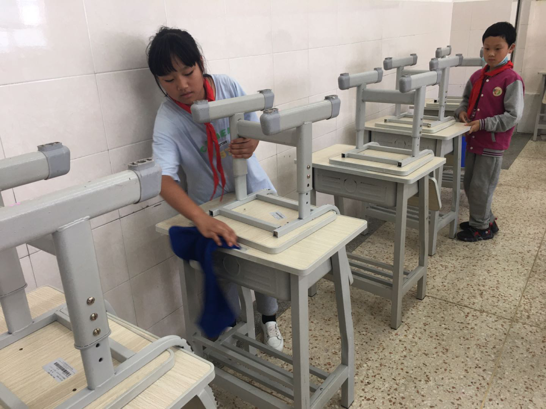 【校园简讯】控制鼠害预防疾病，构建健康卫生校园——后勤保障部灭鼠清洁活动