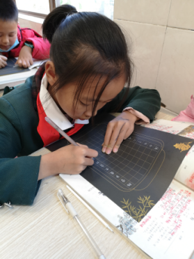 【校园简讯】五华区外国语实验小学课后服务—— 书法日记