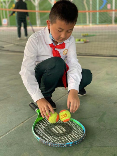 【校园简讯】五华区外国语实验小学课后服务——网球日记