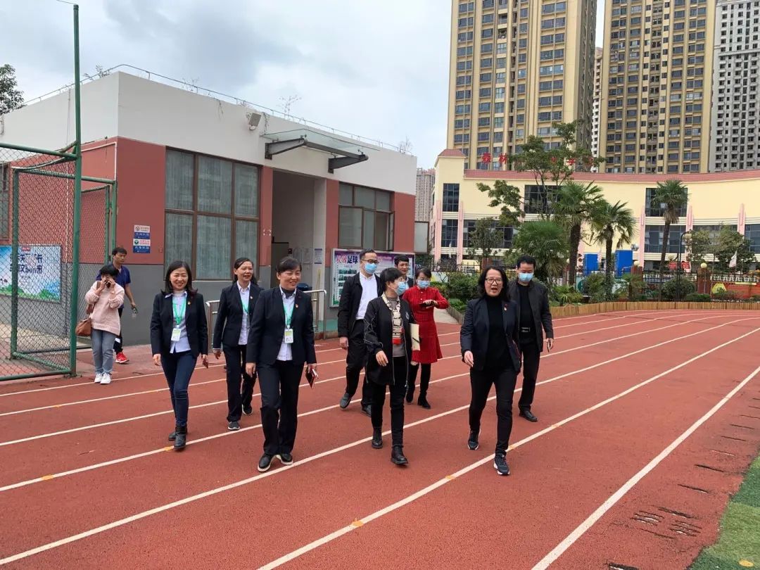 【工作简讯】督导进校园 助力促发展——五华区外国语实验小学校园简讯 【工作简讯】督导进校园 助力促发展——五华区外国语实验小学校园简讯