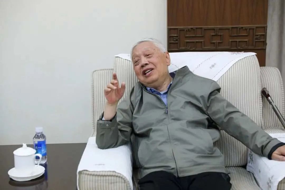 【亲子教育】珍藏50年！钱学森试卷展出，仅扣4分是因为……