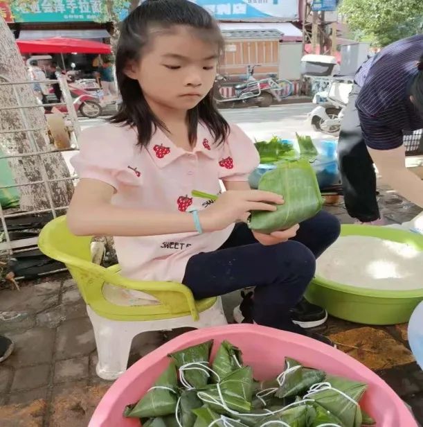 【校园简讯】中国心 端午情 | 五华外小端午节“玩伴团”活动