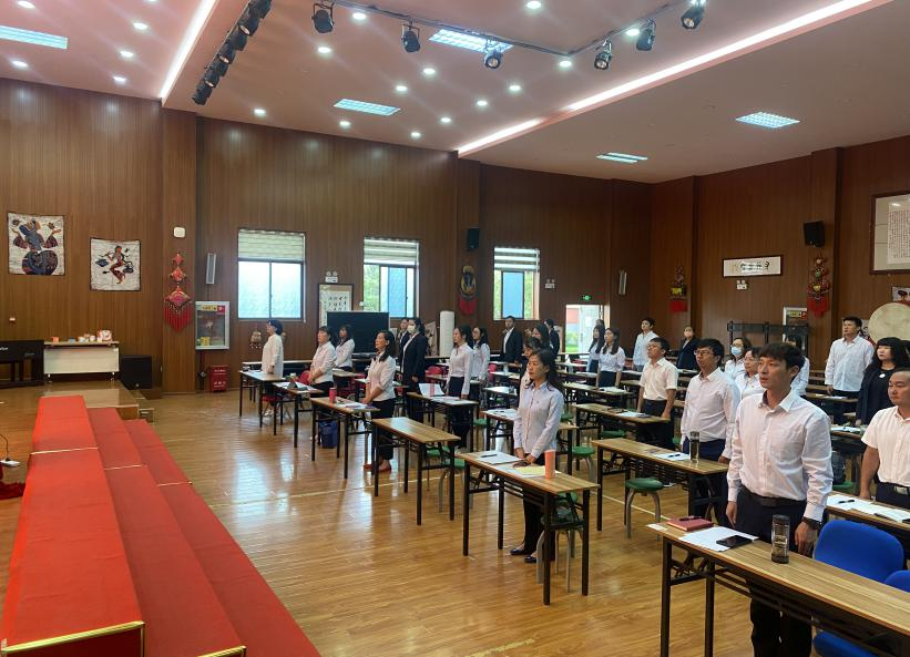 【教研简讯】五华区外国语实验小学召开第六届第一次教师代表大会