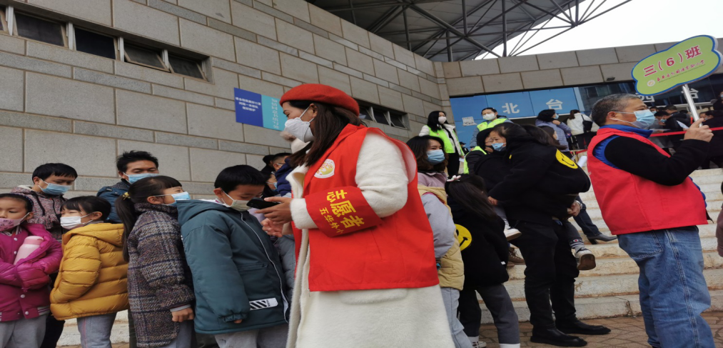 【校园简讯】共建健康中国—以苗护“苗” 【校园简讯】共建健康中国—以苗护“苗”