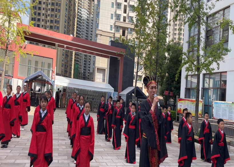 【校园简讯】请党放心 强国有我 仁人正道 至圣先师 【校园简讯】请党放心 强国有我 仁人正道 至圣先师