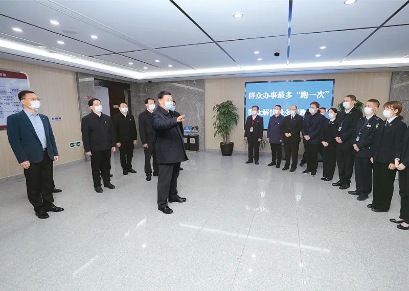 习近平：坚定不移走中国特色社会主义法治道路 为全面建设社会主义现代化国家提供有力法治保障