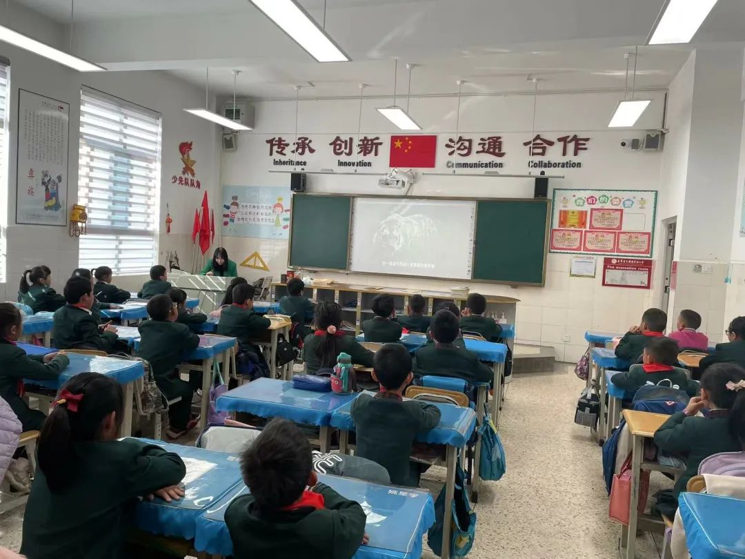 【校园简讯】福虎迎春学子归 主动发展向未来