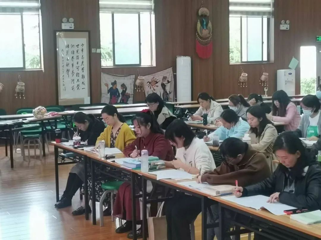 【教研简讯】五华外小“新基础教育”班队线上研讨活动 【教研简讯】五华外小“新基础教育”班队线上研讨活动