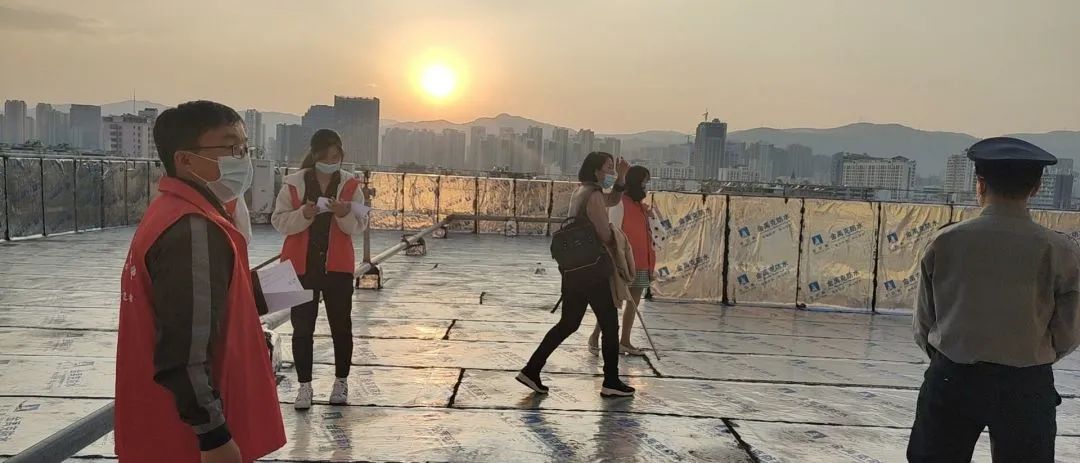 【校园简讯】抓日常落实 压管理责任 【校园简讯】抓日常落实 压管理责任