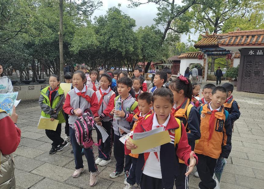 【科普动态】五华区这所学校举行“世界候鸟日”探索自然活动 【科普动态】五华区这所学校举行“世界候鸟日”探索自然活动