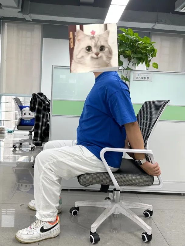 这个动作真的很伤身，但很多人天天都在做！解决方法→