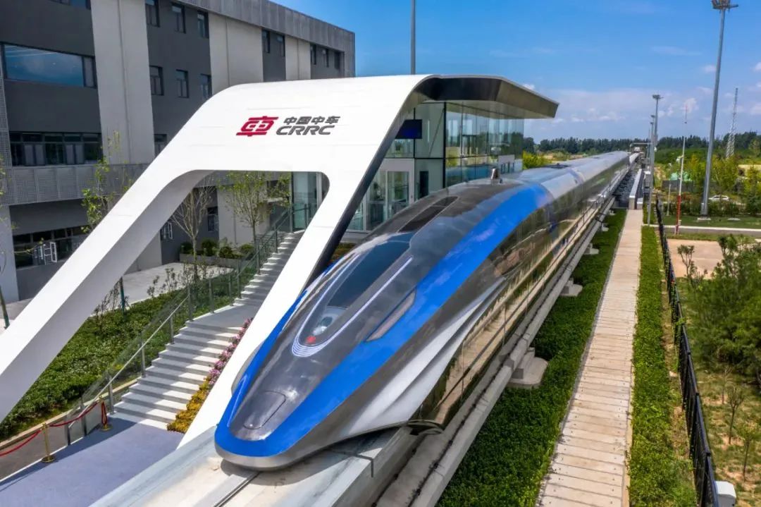 时速400公里高铁不是终极目标，我国有更狂野的“贴地飞行”计划